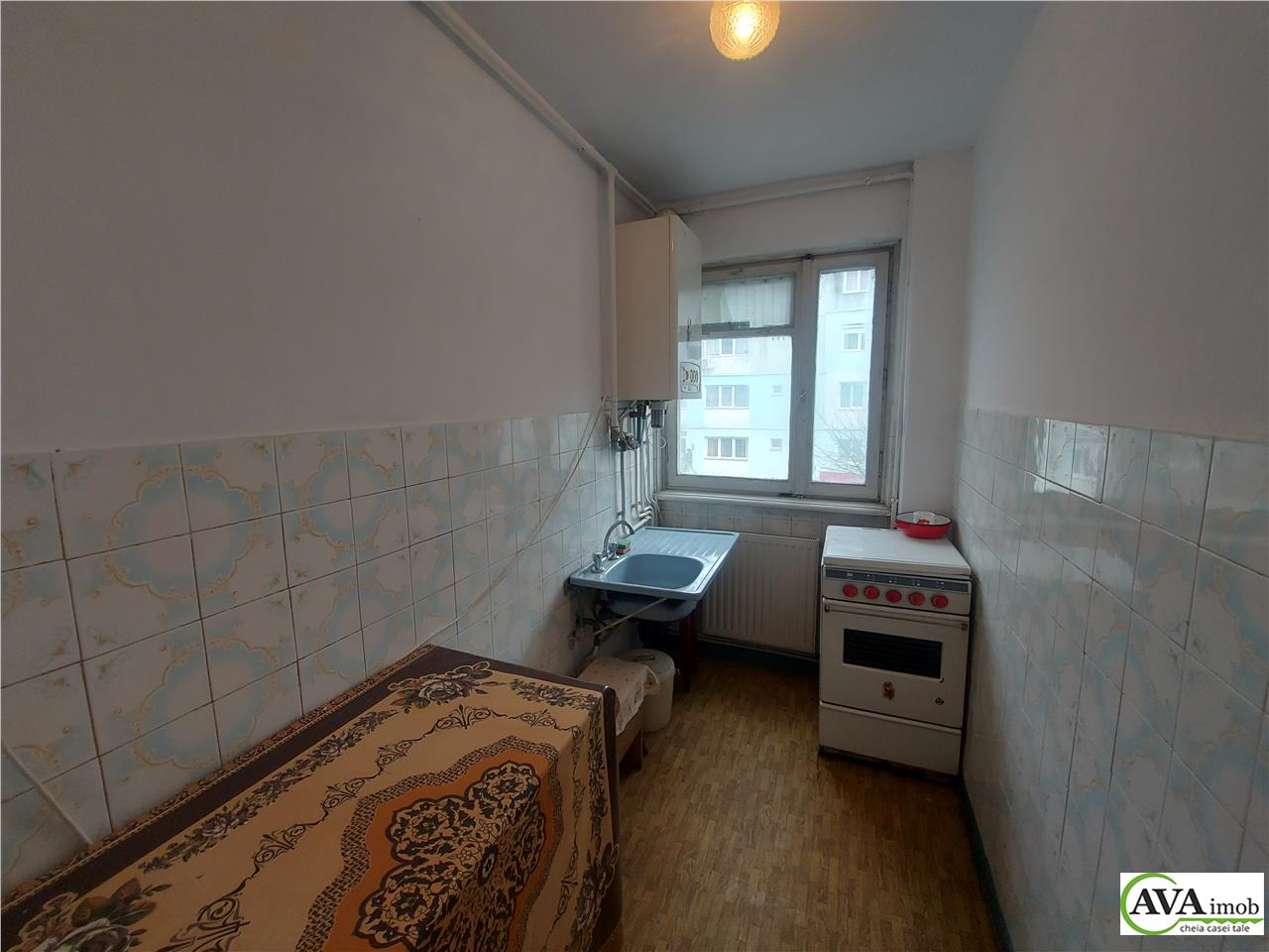 Apartament 3 camere | Etaj 2 | Centrala termica, Zona Milcov