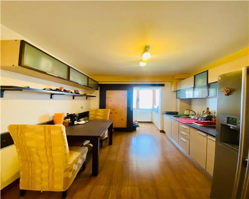 Apartament 3 camere decomandat , zona Nord,84000 Euro